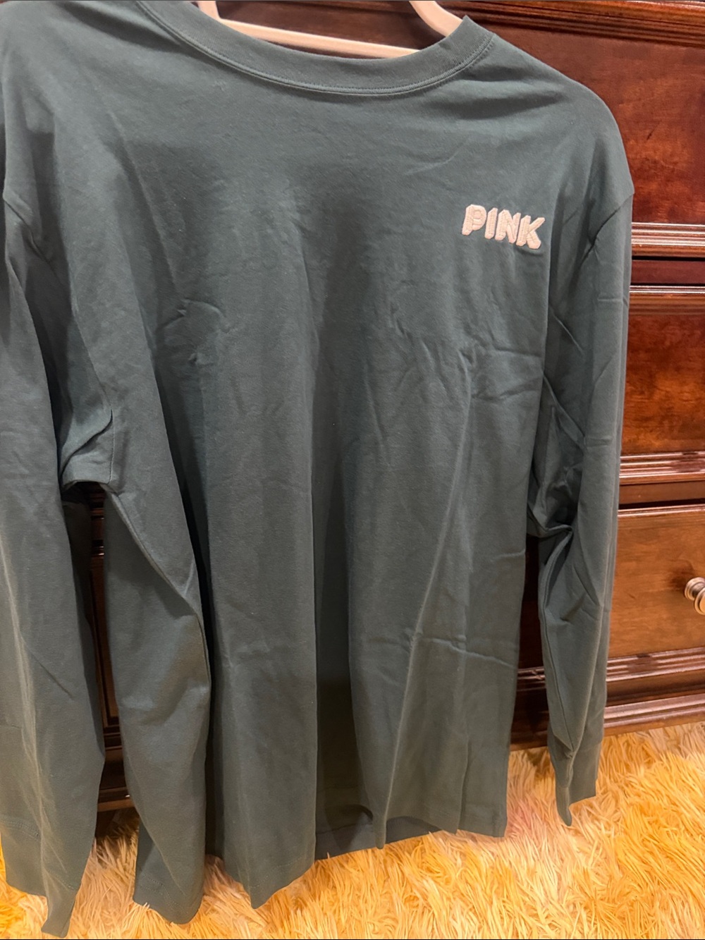 PINK Victoria's Secret Men's Long Sleeve Tee in Forest Green with Pink Logo